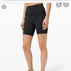 LuLuLemon Wunder Train shorts 6” size 6